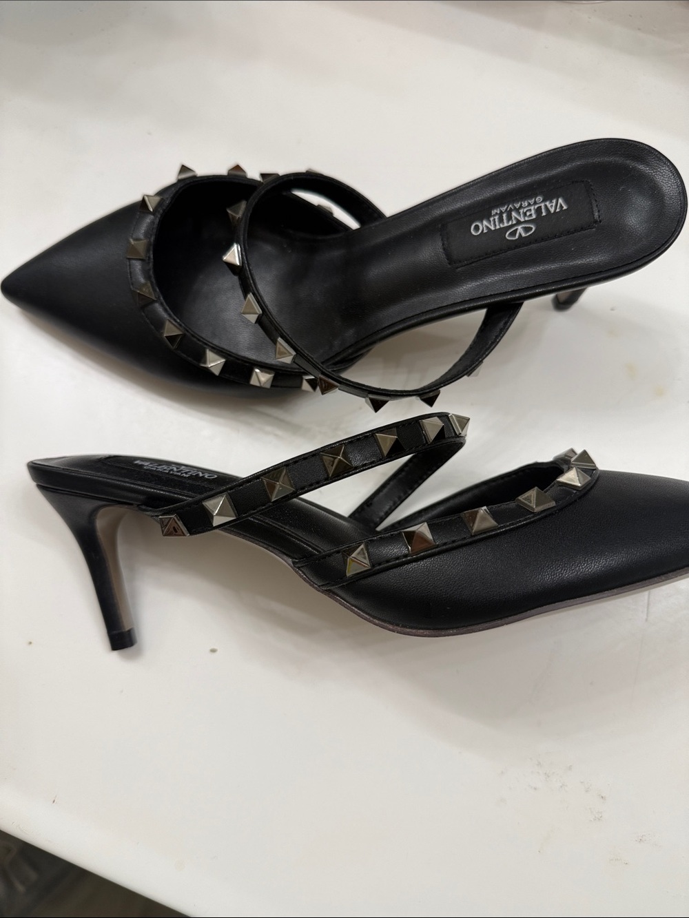 Valentino Black Leather Pointed Rockstud Slip-On Mules - Picture 2 of 3